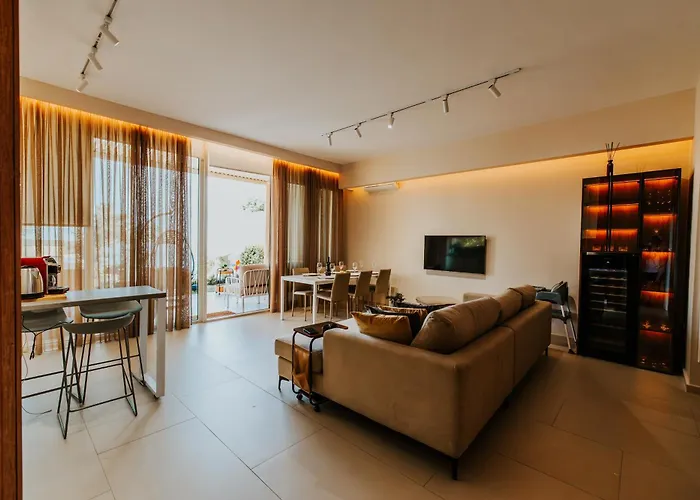 Splendid Palase Villa Himare