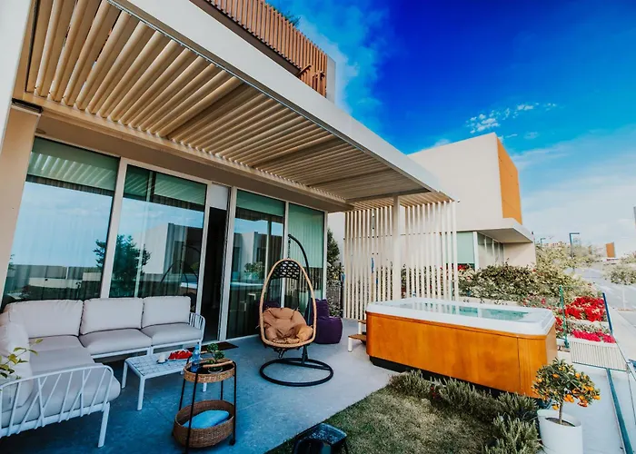 Splendid Palase Villa *