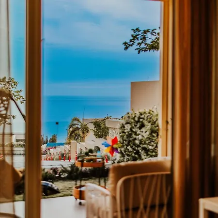 Splendid Palase Villa